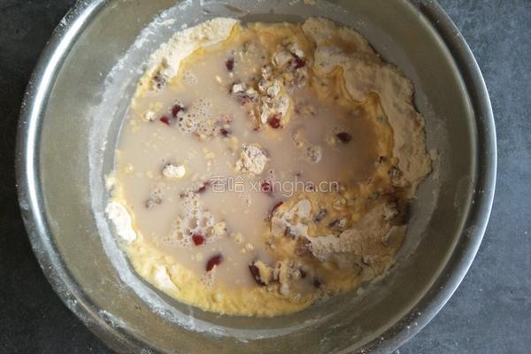 枣香发面饽饽的做法图解3