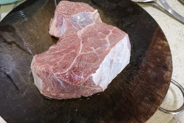 西红柿土豆焖牛腩的做法图解1