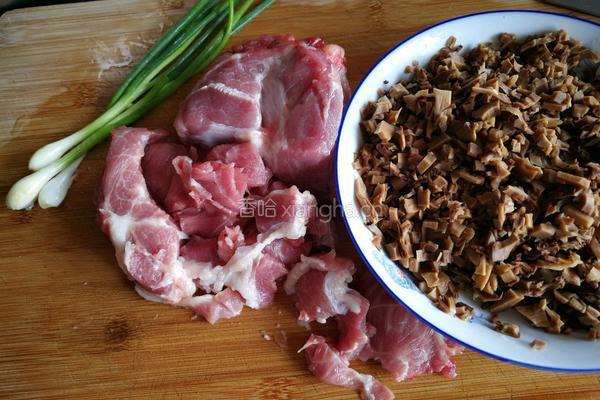 脆肉馅虾仁烧卖的做法图解2