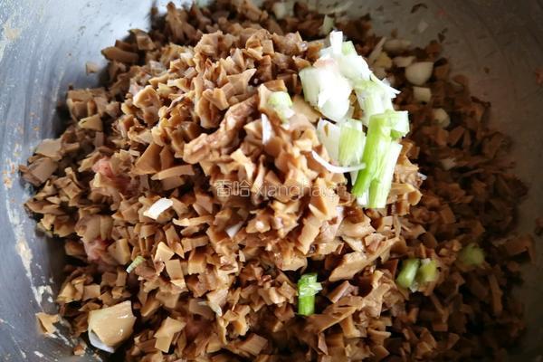脆肉馅虾仁烧卖的做法图解5