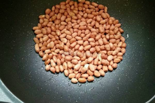 下酒菜花生米的做法图解3