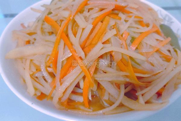 胡萝卜土豆丝的做法图解3