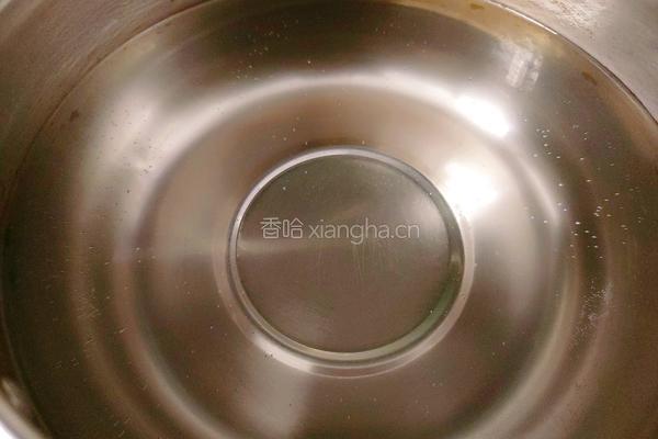 猕猴桃薏米银耳汤的做法图解5