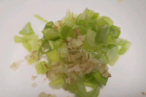 清蒸西葫芦加肉的做法图解3