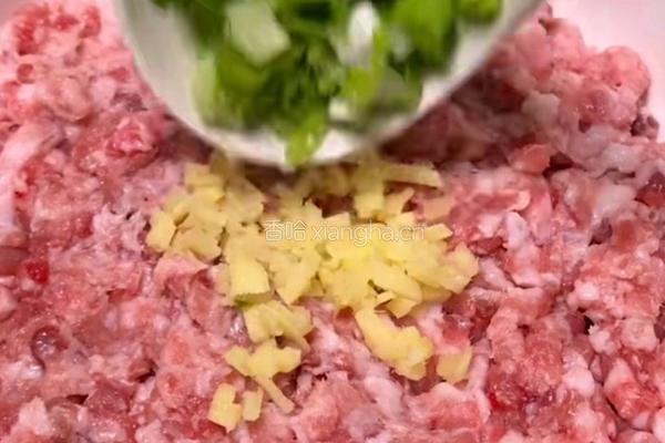 香菇酿肉的做法图解2