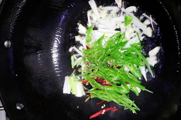 青椒土豆丝的做法图解5