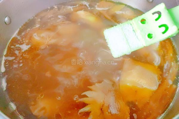 黄花菜虫草花炖鸡汤的做法图解14