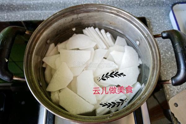 秋季养生鲷鱼丸子汤的做法图解2