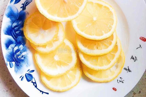 柠檬鸡爪的做法图解11