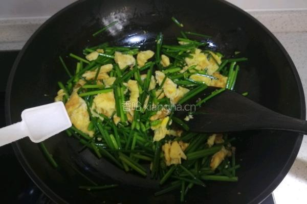 韭菜花炒鸡蛋的做法图解11