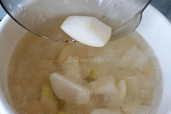 银耳雪梨汤的做法图解8