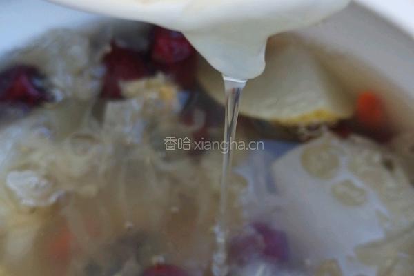银耳雪梨汤的做法图解14