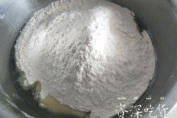螃蟹月饼的做法图解3