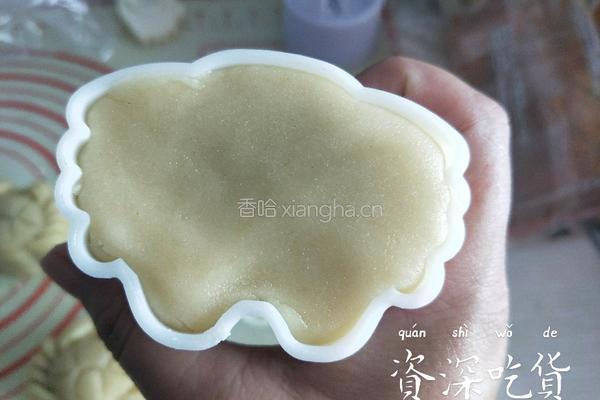 螃蟹月饼的做法图解8