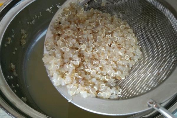 藜麦水果捞的做法图解5