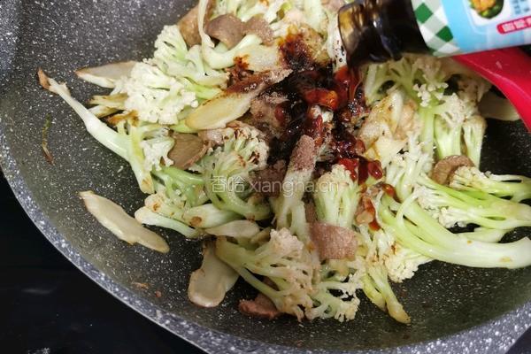 菜花炒肉的做法图解14