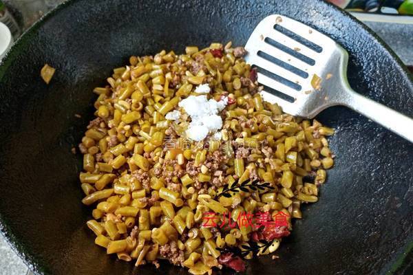 肉末酸豆角的做法图解11