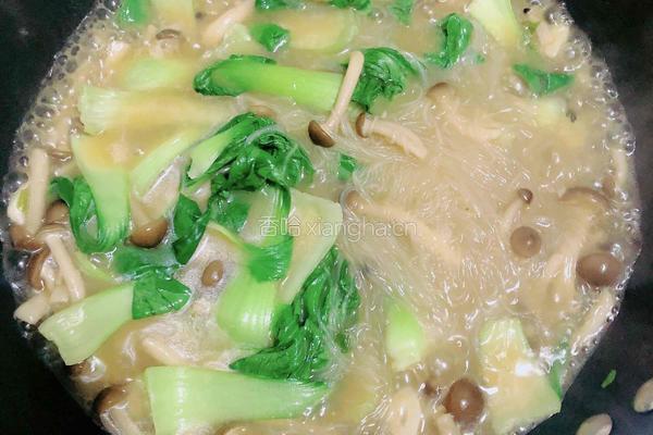 蟹味菇骨汤粉丝煲的做法图解10