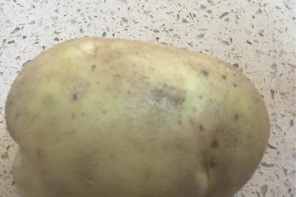 麻辣土豆片的做法图解1