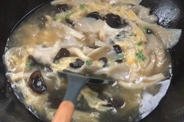 平菇鸡蛋汤的做法图解14