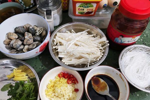 开心花甲粉丝煲的做法图解3
