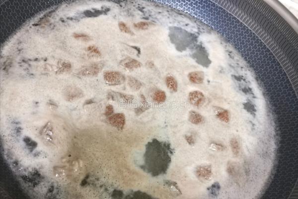 萝卜焖牛腩的做法图解4