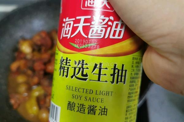 板栗烧鸡块的做法图解19