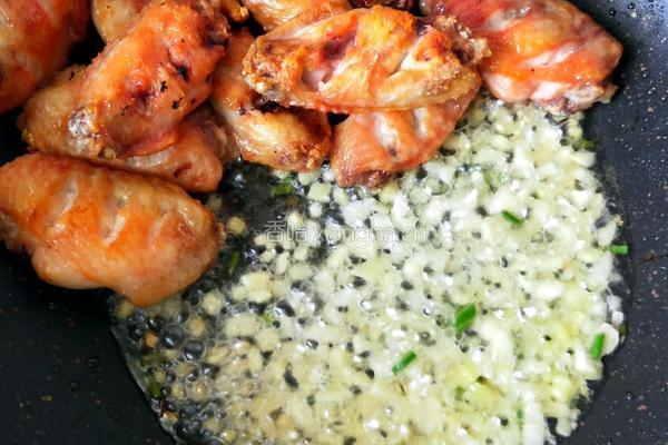 麻辣香酥鸡翅的做法图解8