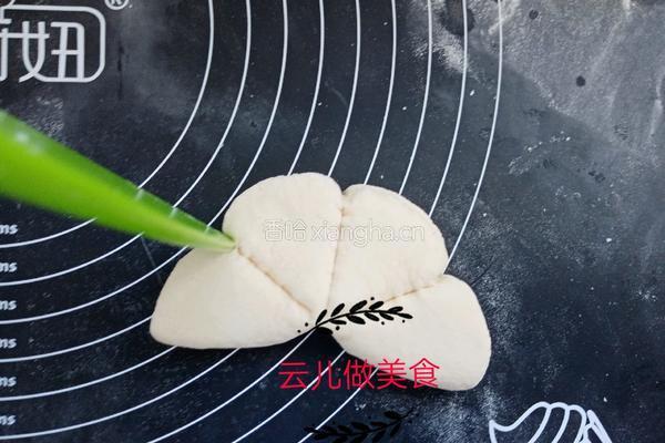 杂粮荷叶饼的做法图解10