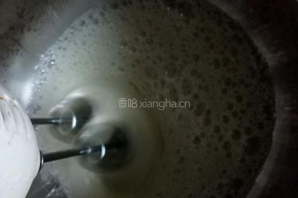 十寸戚风蛋糕的做法图解6
