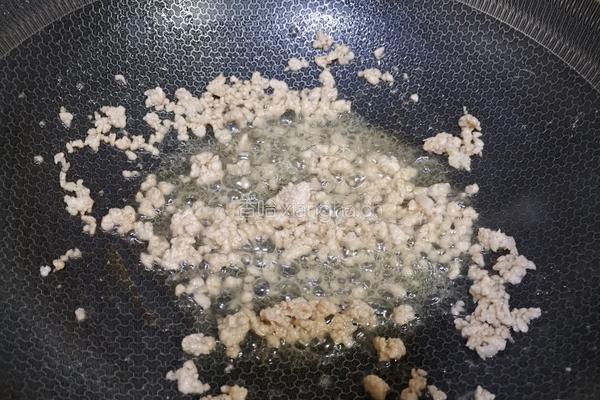 洋葱胡萝卜炒鸡蛋的做法图解3
