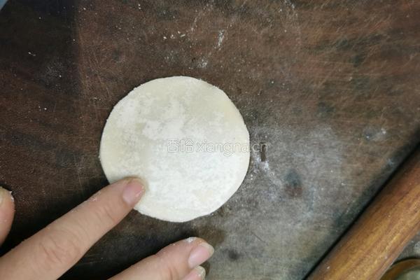 饺子皮葱花饼（快手早餐）的做法图解6