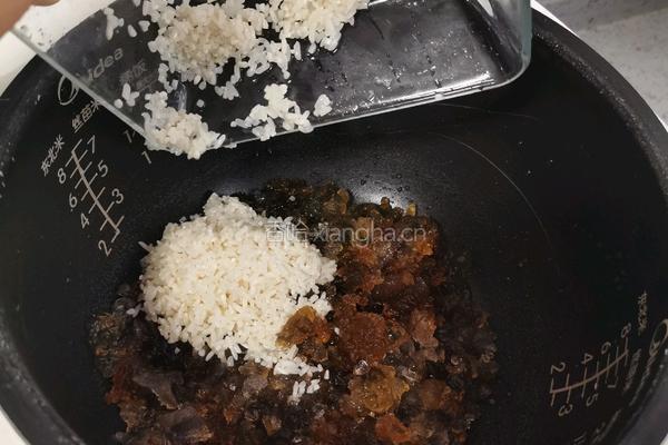 桃胶红糖米粥的做法图解5
