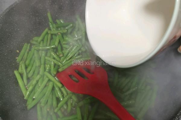 豇豆炒肉的做法图解10