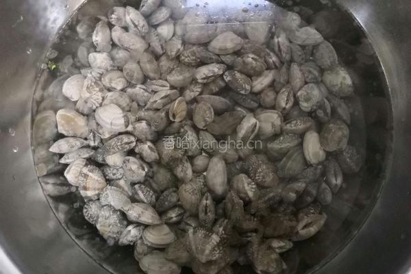 辣炒花蛤的做法图解1