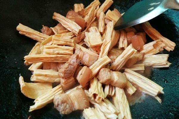 腐竹烧肉的做法图解5