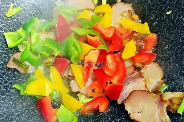 彩椒炒腊肉的做法图解5