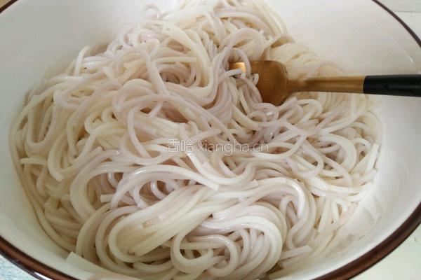 燕麦青椒酱拌面的做法图解7