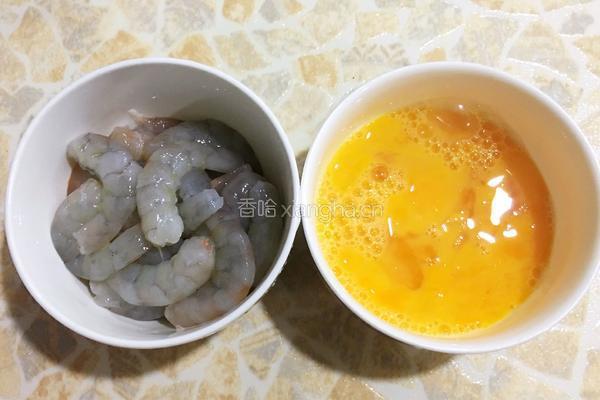 菠菜虾仁炒鸡蛋的做法图解2