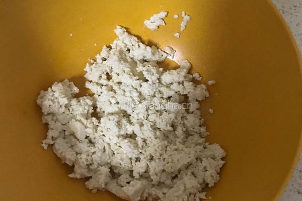 豆腐鸡肉饼的做法图解4