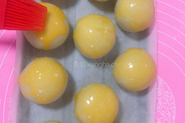 蛋黄酥的做法图解23