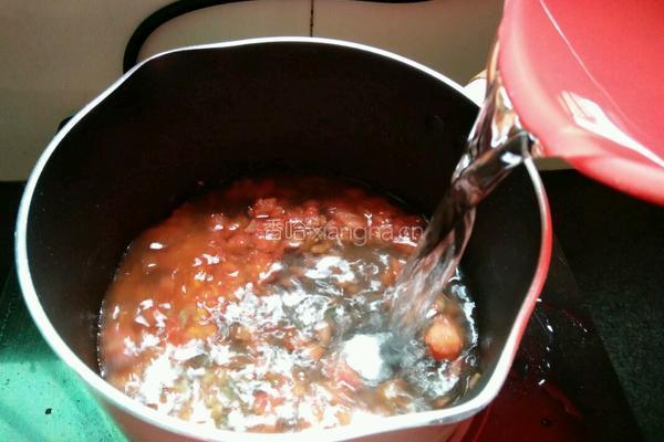 西红柿牛肉胡萝卜面的做法图解4