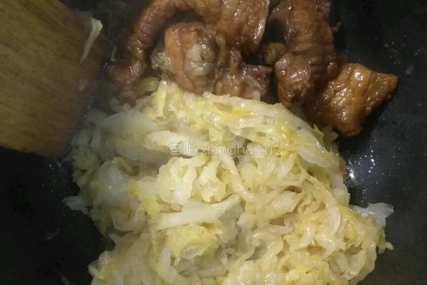 酸菜炖五花肉的做法图解4