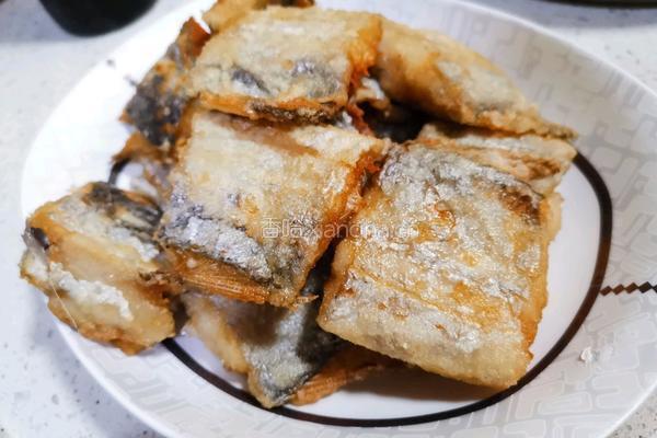 酸甜带鱼的做法图解8