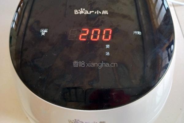 莲藕玉米排骨汤的做法图解10