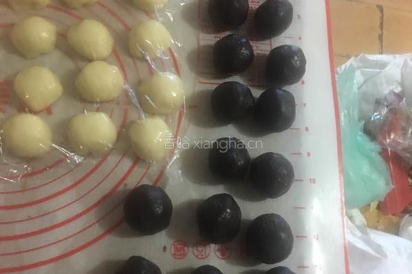 蛋黄酥的做法图解8