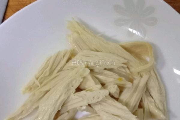 凉拌银耳的做法图解3