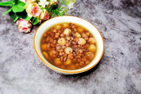 红豆薏米莲子汤的做法图解9