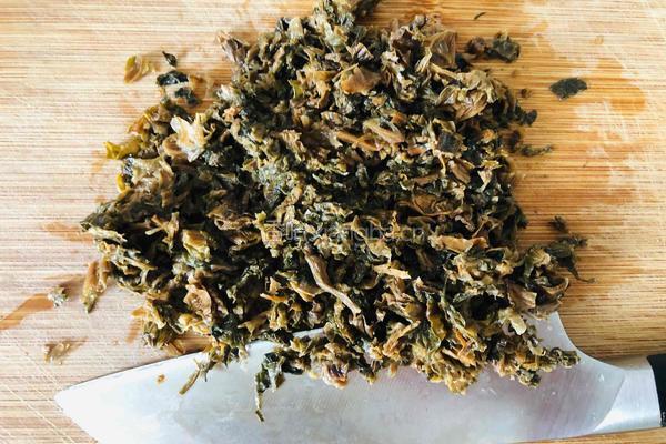 中秋必吃的梅干菜鲜肉月饼，外皮酥脆，内馅鲜香好吃到爆的做法图解6