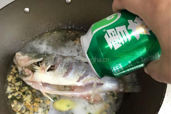 糖醋鲈鱼的做法图解7